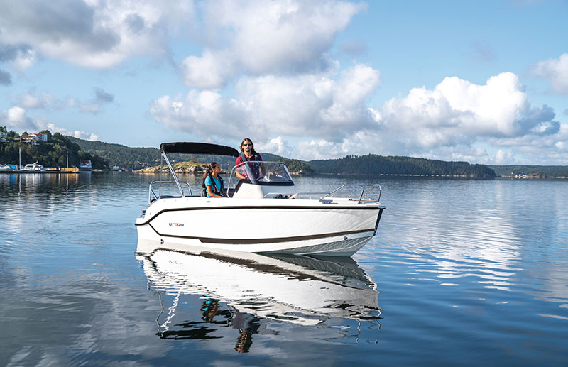 Uttern Whitehull S53 001 B